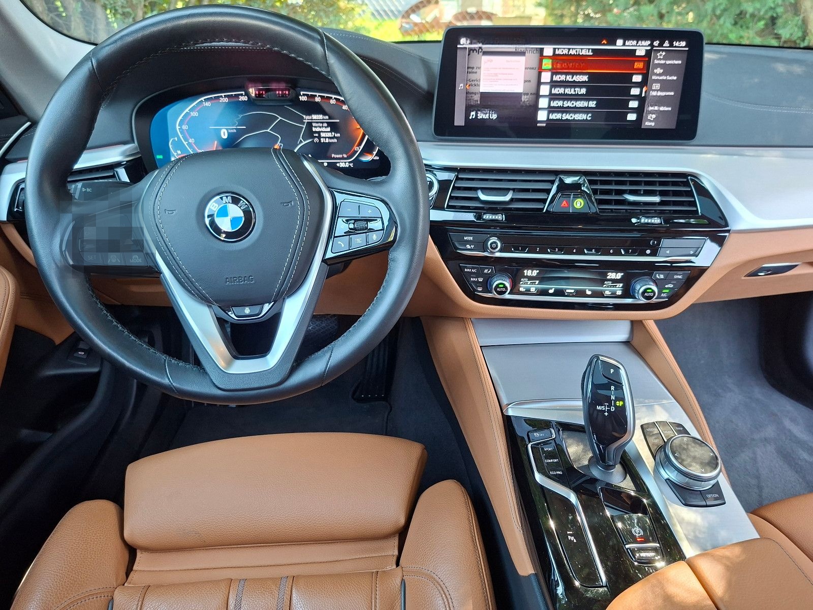 BMW Touring 530d xDrive LuxuryLine+HEAD-UP+STD-HEIZ+ foto 7