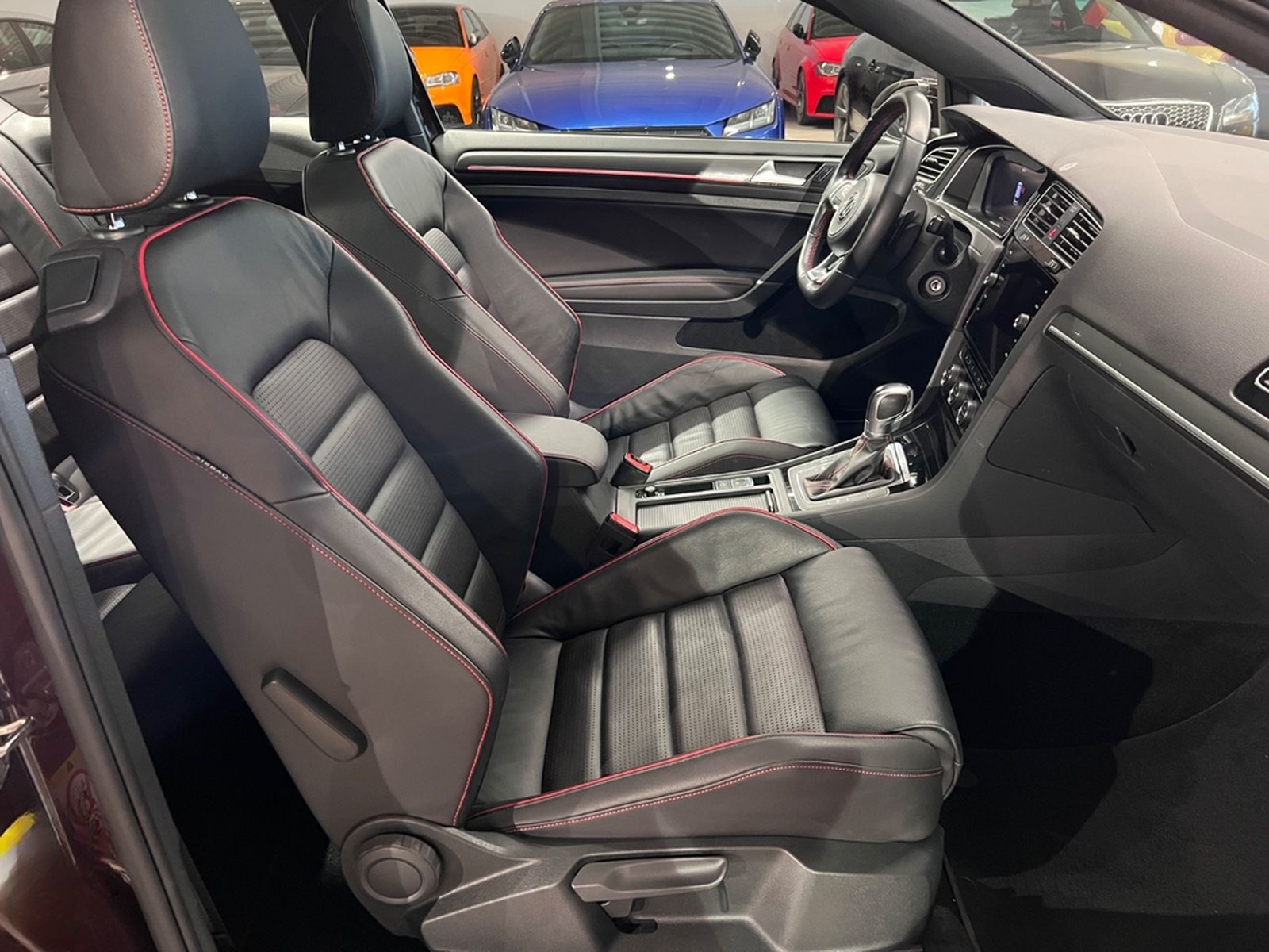 Volkswagen Golf 2.0 TSI DSG GTI Performance AHK PANO LEDER foto 16