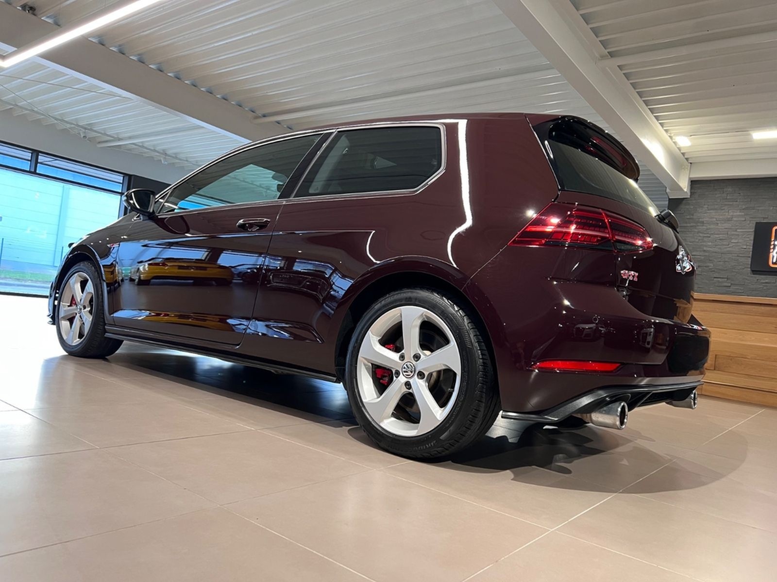 Volkswagen Golf 2.0 TSI DSG GTI Performance AHK PANO LEDER foto 5