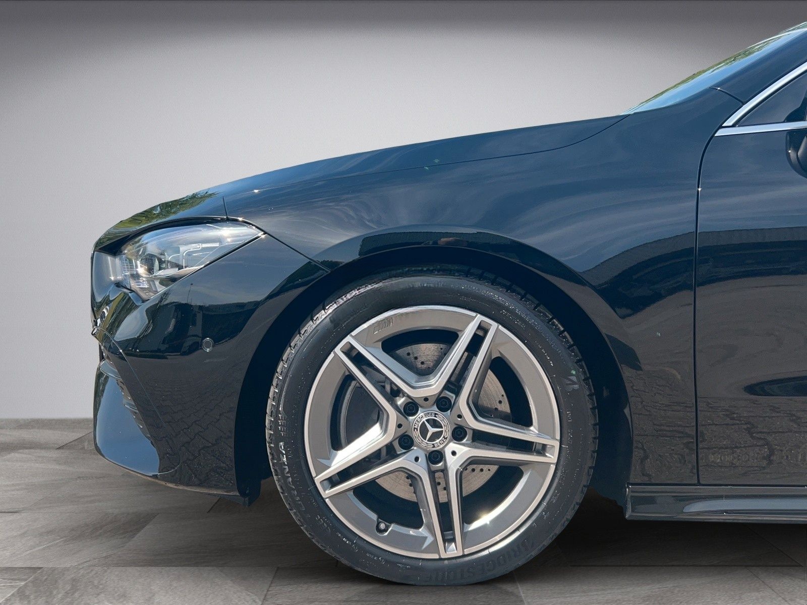 Mercedes-Benz CLA 200  *AMG-LINE*AHK*KEYLESS*MULTIBEAM*KAMERA* foto 4