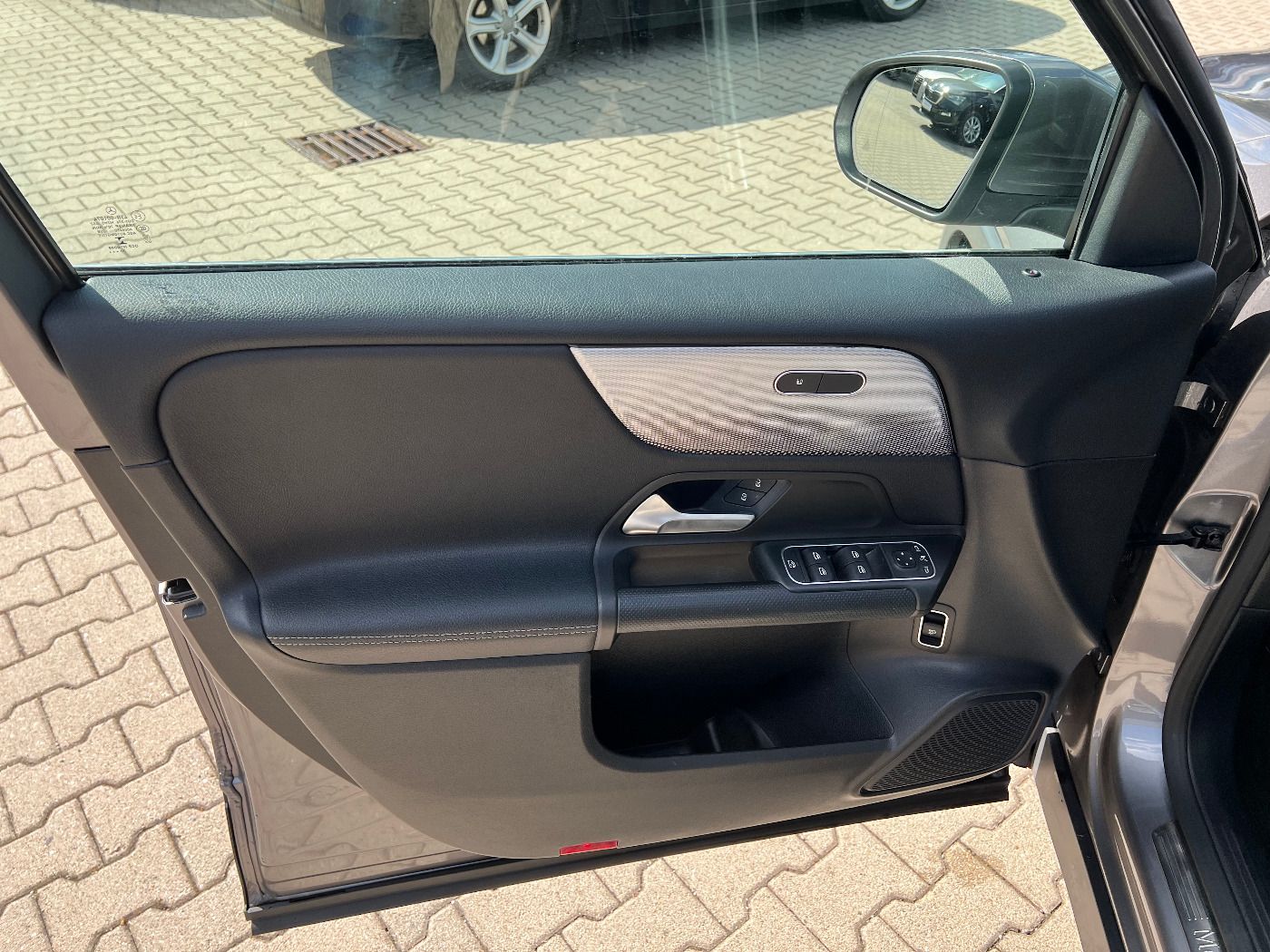 Mercedes-Benz GLB 220d Style *LED Navi Leder Sitzh. DAB Park* foto 11