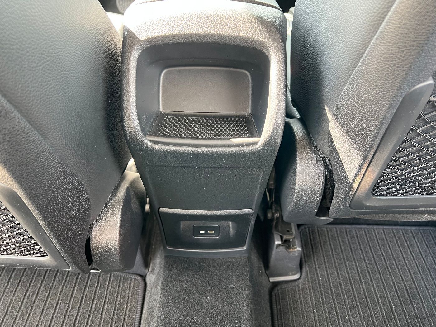 Mercedes-Benz GLB 220d Style *LED Navi Leder Sitzh. DAB Park* foto 18