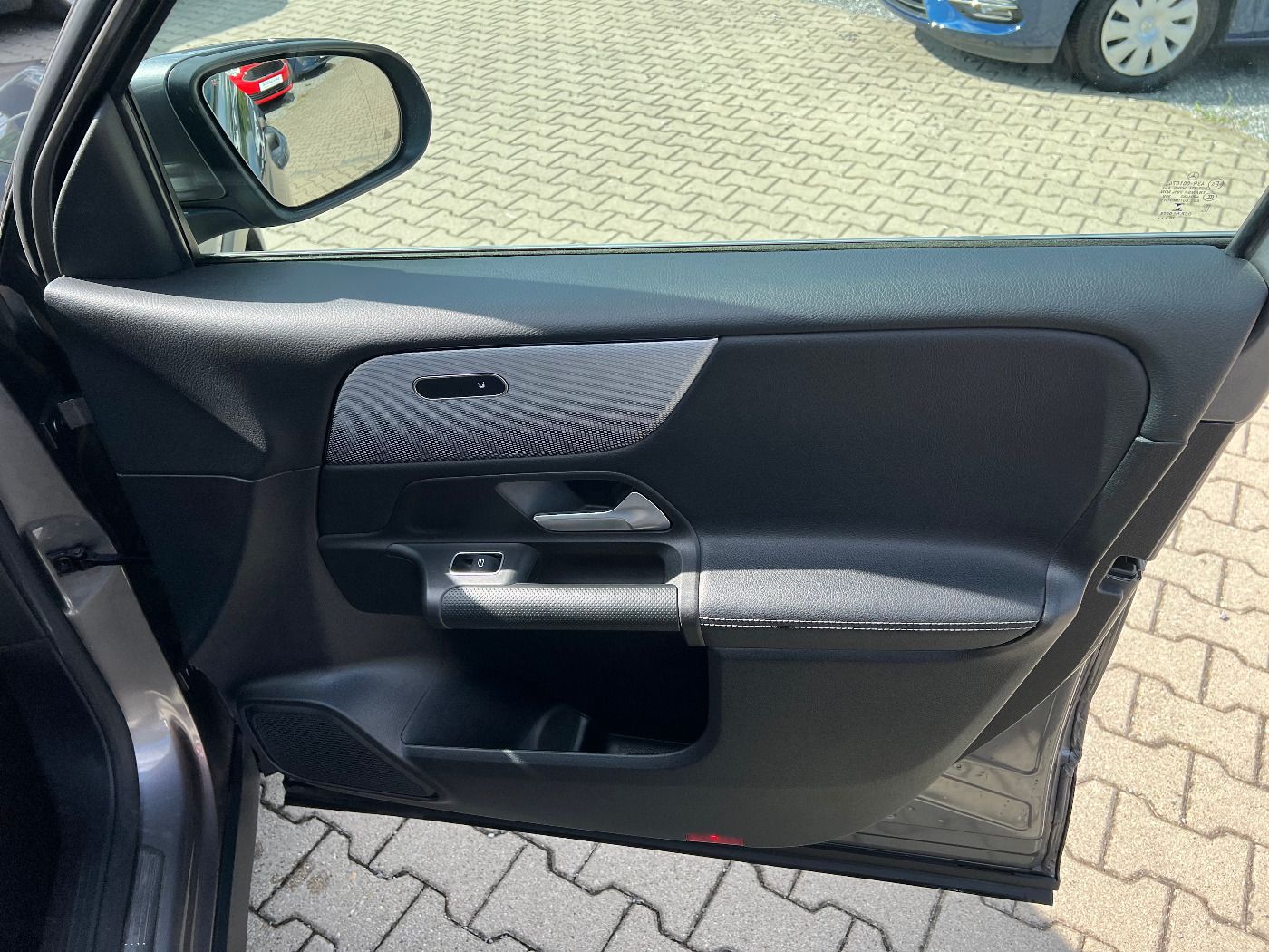 Mercedes-Benz GLB 220d Style *LED Navi Leder Sitzh. DAB Park* foto 21