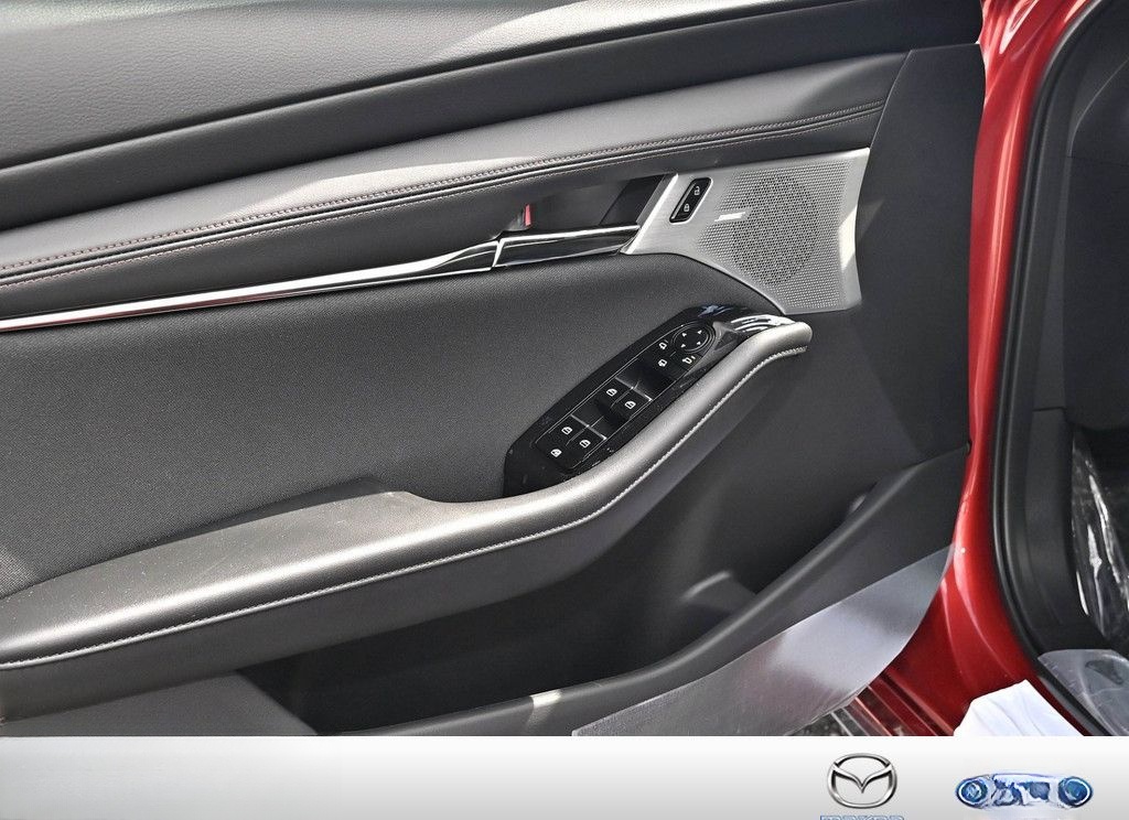 Mazda 3 2.0 Exclusive-Line Automatik HUD MATRIX-LED foto 20