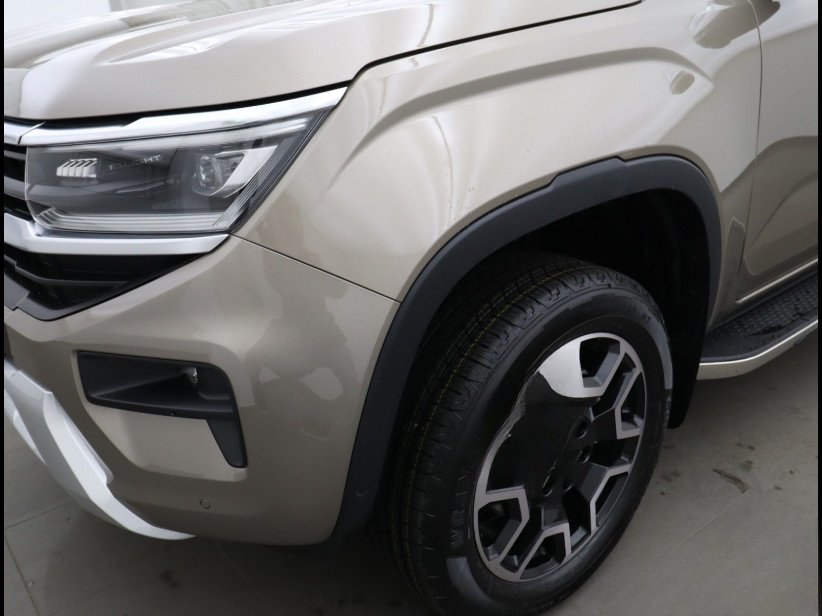 Volkswagen AMAROK DC STYLE 3.0 TDI 4MOTION 10-GANG Navi LED foto 4