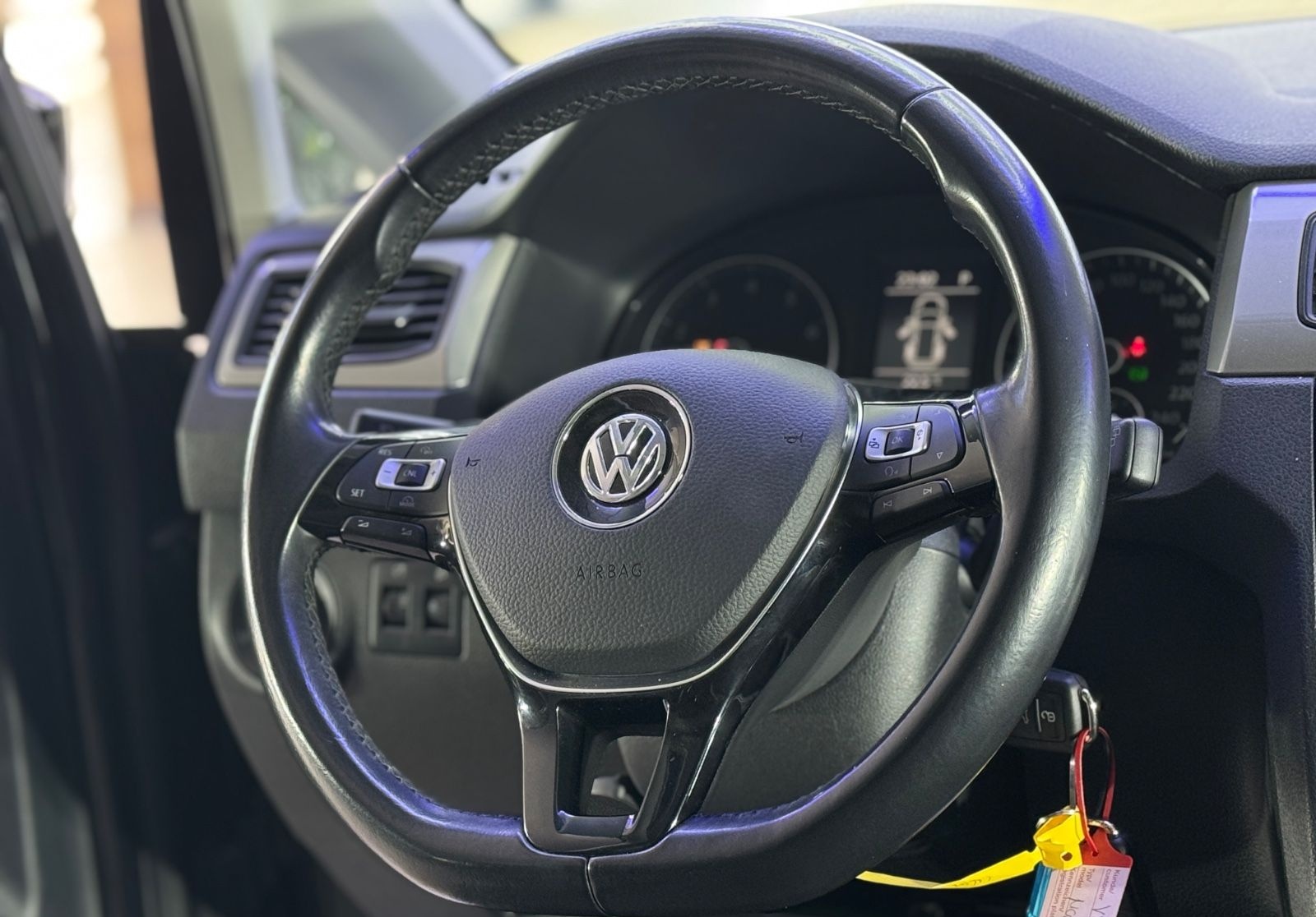 Volkswagen Caddy DSG-Maxi-Behindertengerecht-Rampe- foto 16