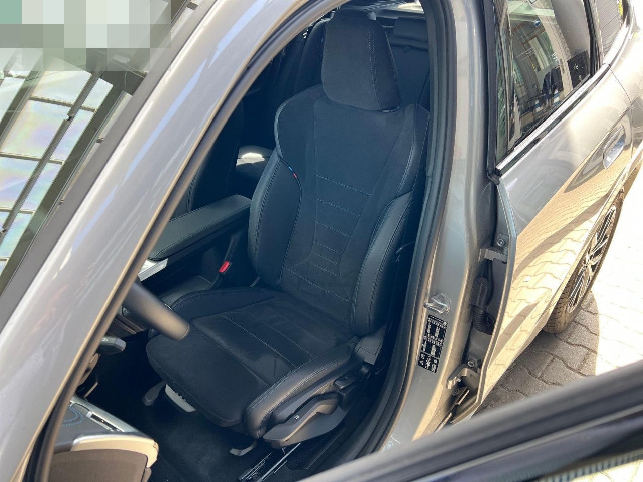 BMW X1 xDrive 20dA M SPORT LiveCo,AdLED,AHK,Kamera foto 13