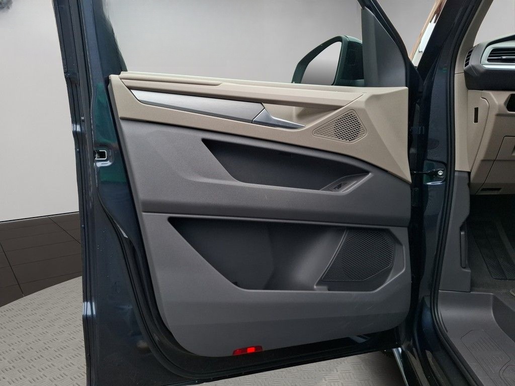 Volkswagen T7 Multivan Life TDI DSG 7Sitze NaviPro foto 10