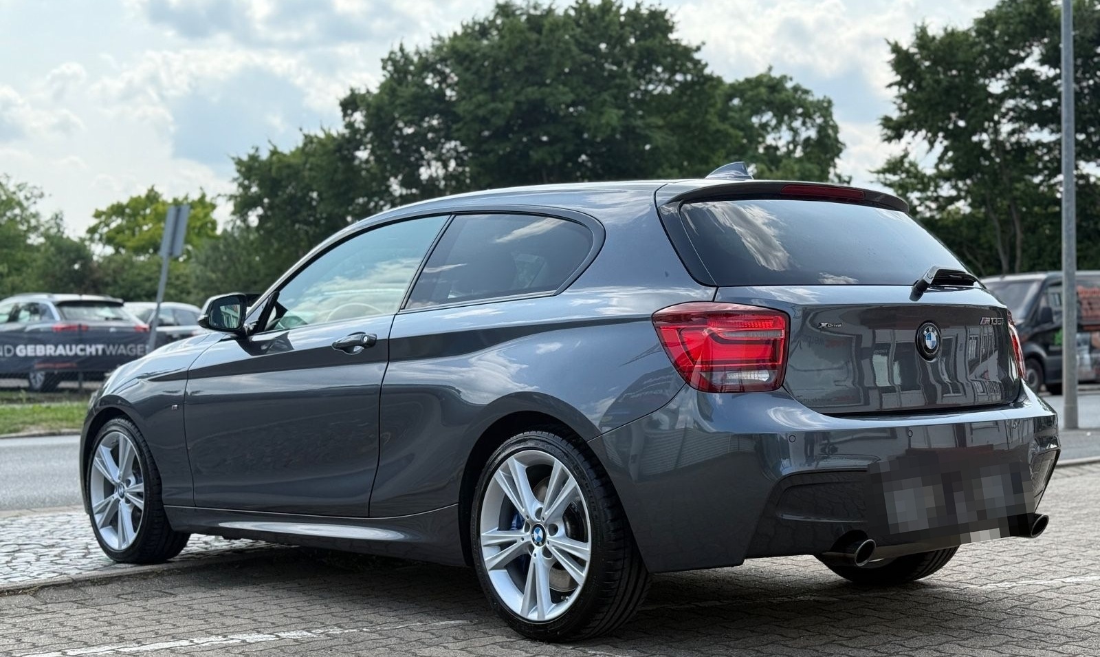 BMW M135 i xDrive M-PAKET/TÜV NEU/TOP ZUSTAND foto 2