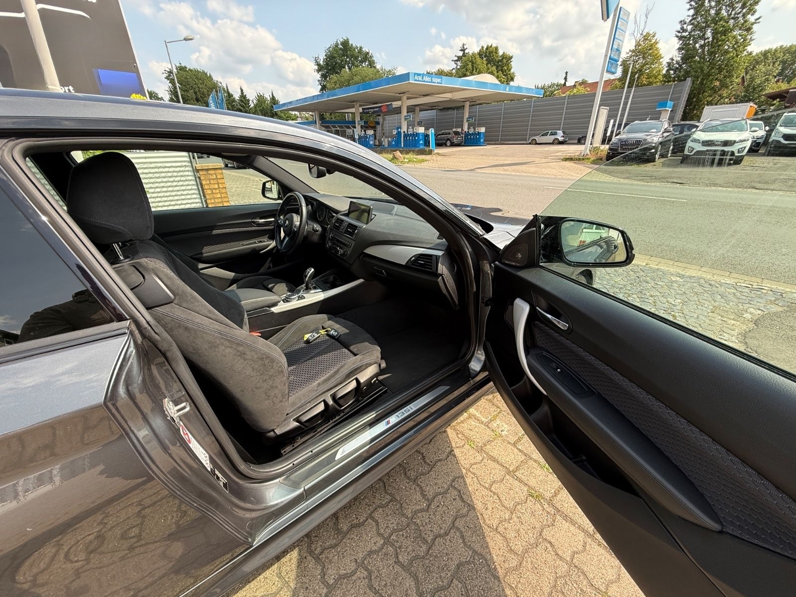 BMW M135 i xDrive M-PAKET/TÜV NEU/TOP ZUSTAND foto 16