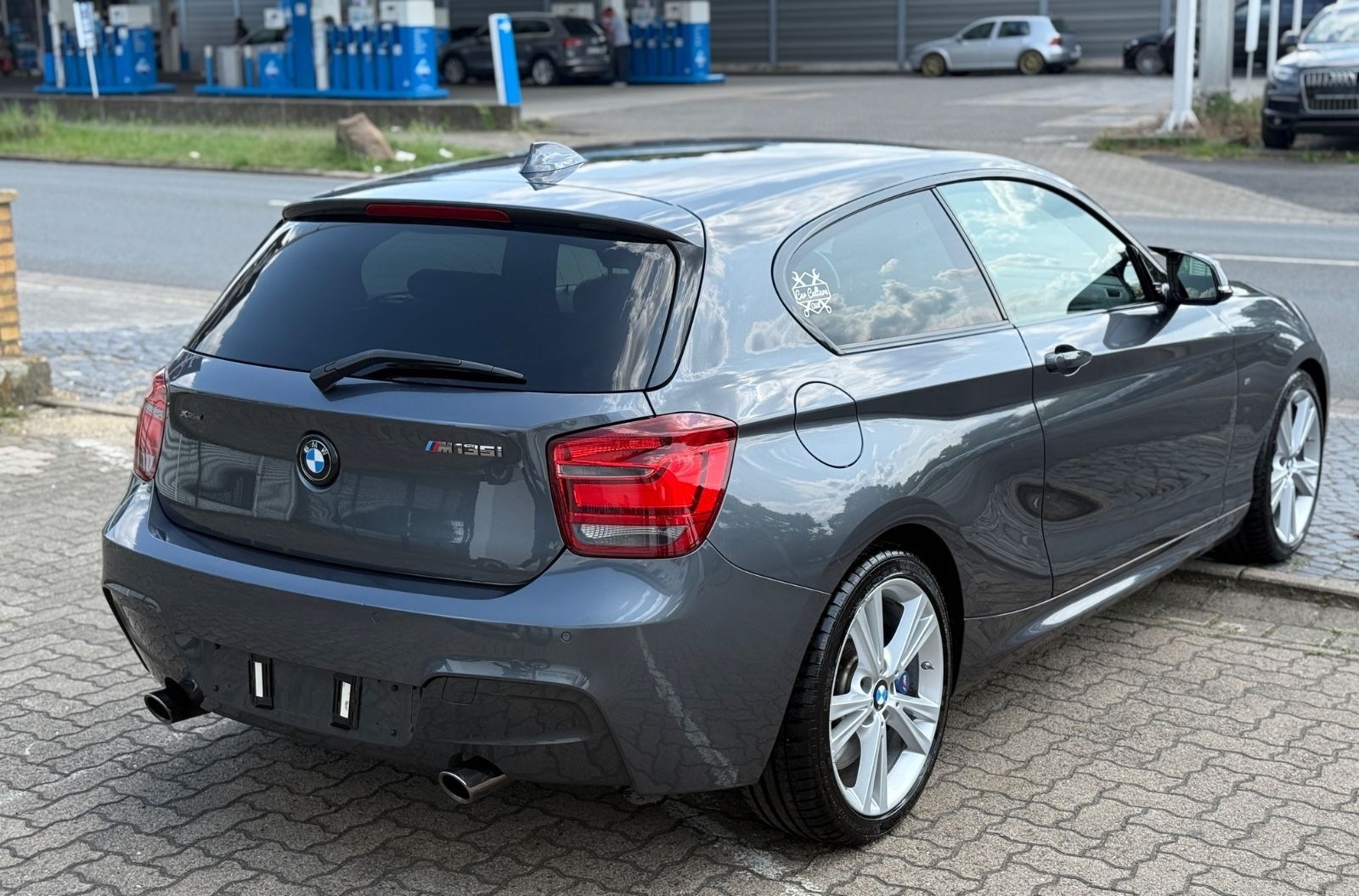 BMW M135 i xDrive M-PAKET/TÜV NEU/TOP ZUSTAND foto 7