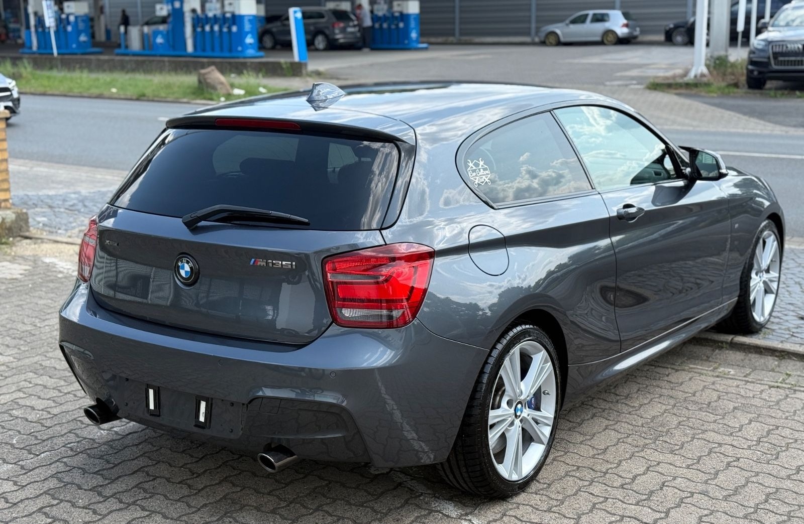 BMW M135 i xDrive M-PAKET/TÜV NEU/TOP ZUSTAND foto 8