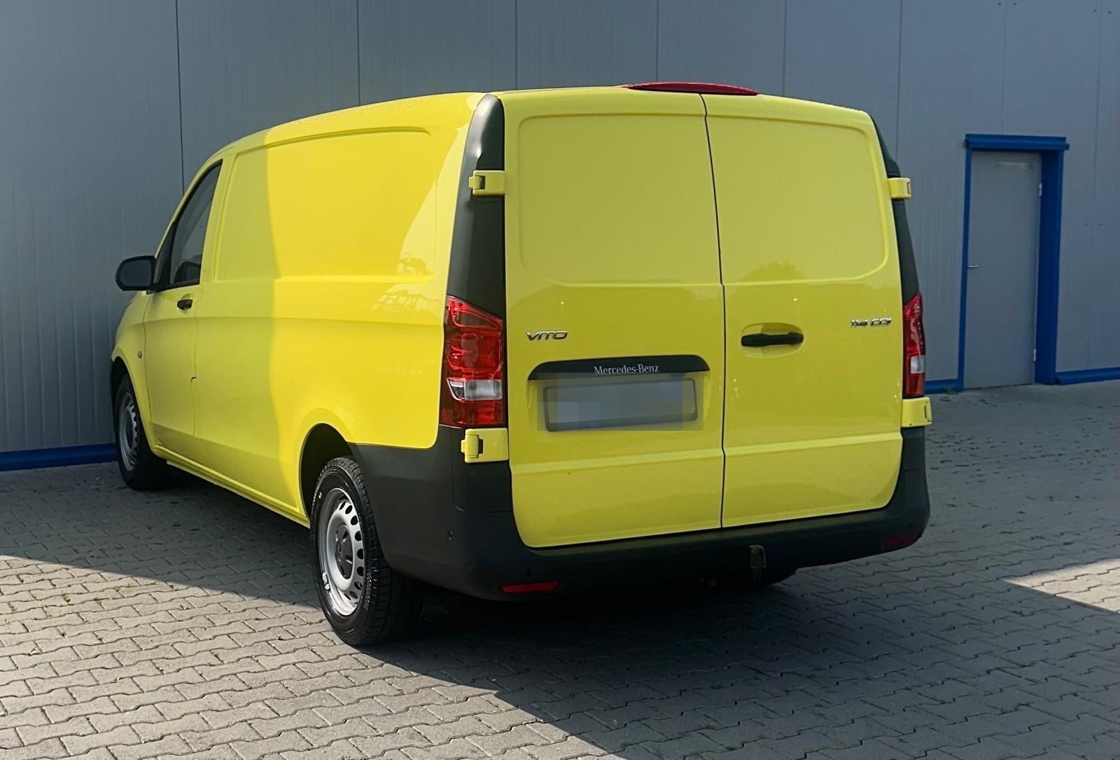 Mercedes-Benz Vito 114 LANG AUTOMATIK WEBASTO KAMERA AHK 3SITZ foto 7