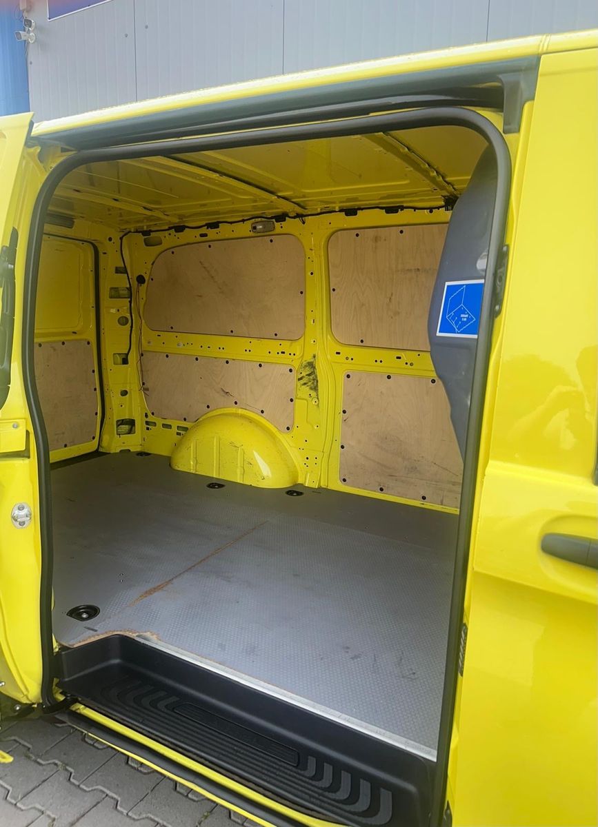Mercedes-Benz Vito 114 LANG AUTOMATIK WEBASTO KAMERA AHK 3SITZ foto 10