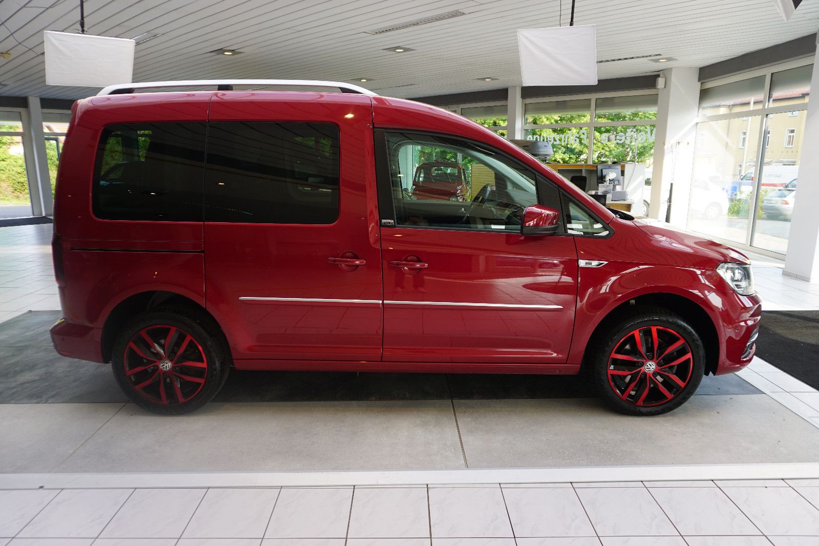 Volkswagen Caddy Trendline KLIMAANLAGE, PARKPILOT, TEMPOMAT foto 2