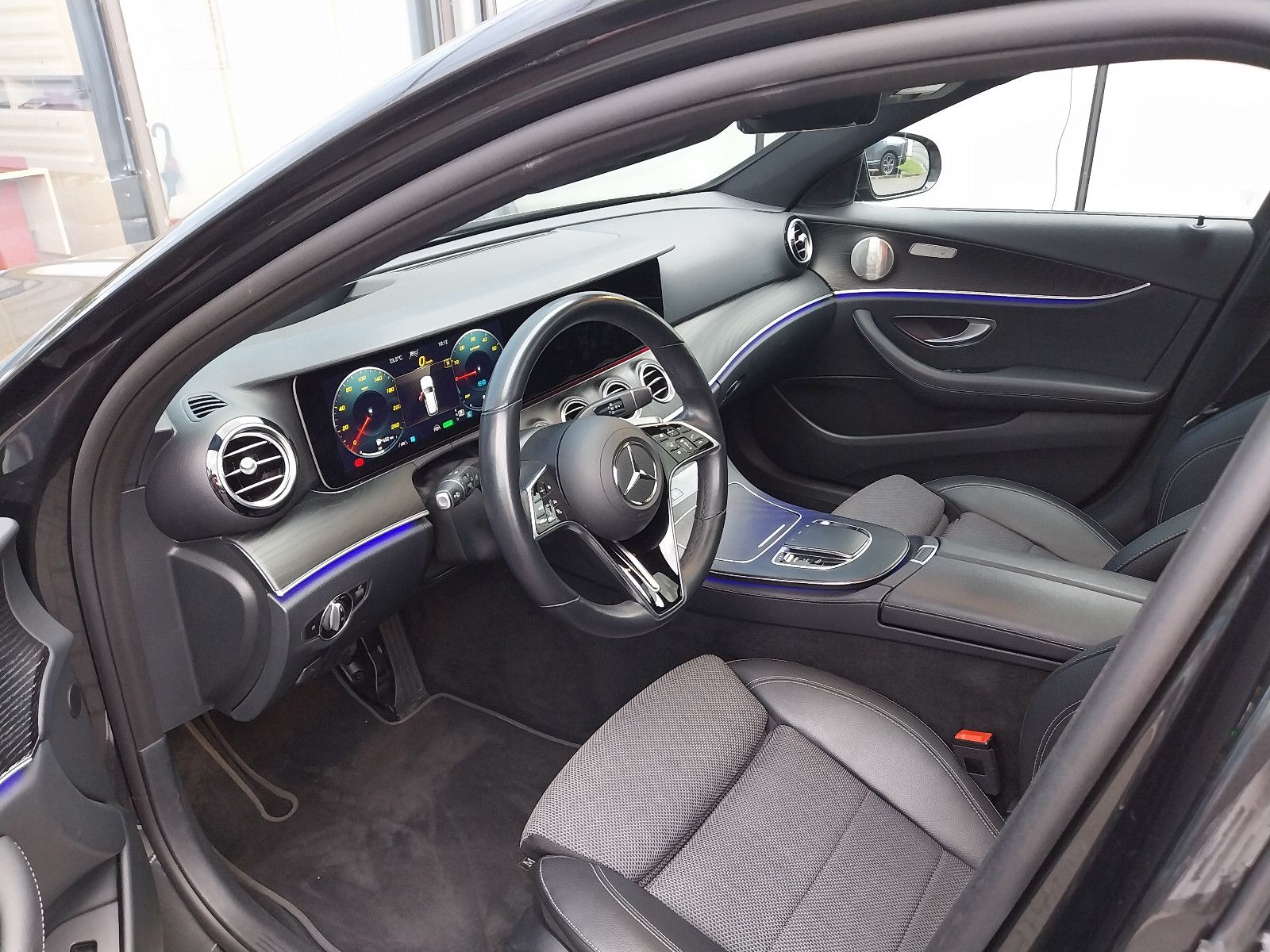 Mercedes-Benz E 300 E -Klasse T-Mod. E 300 de 4Matic Avantgard foto 12