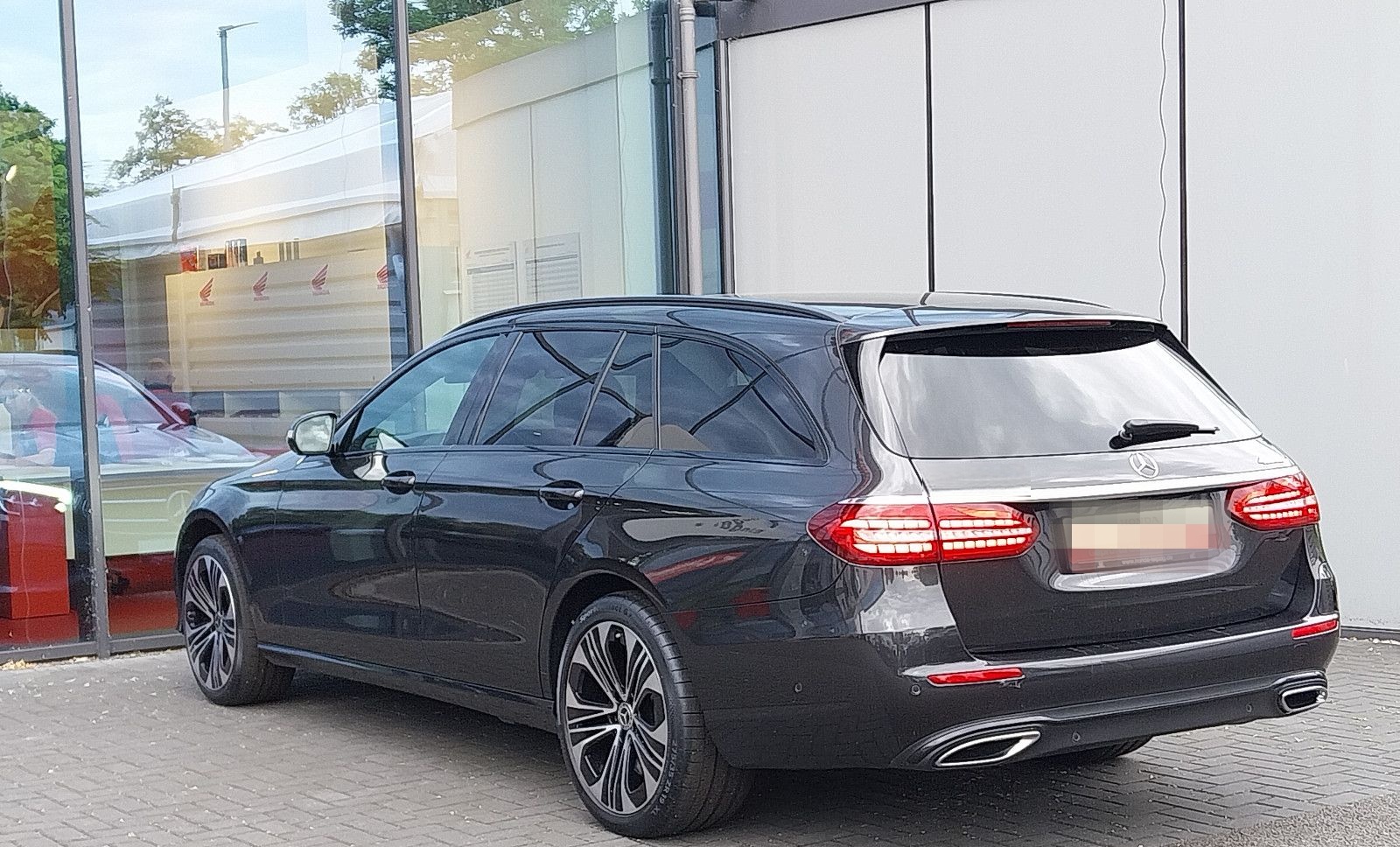 Mercedes-Benz E 300 E -Klasse T-Mod. E 300 de 4Matic Avantgard foto 8