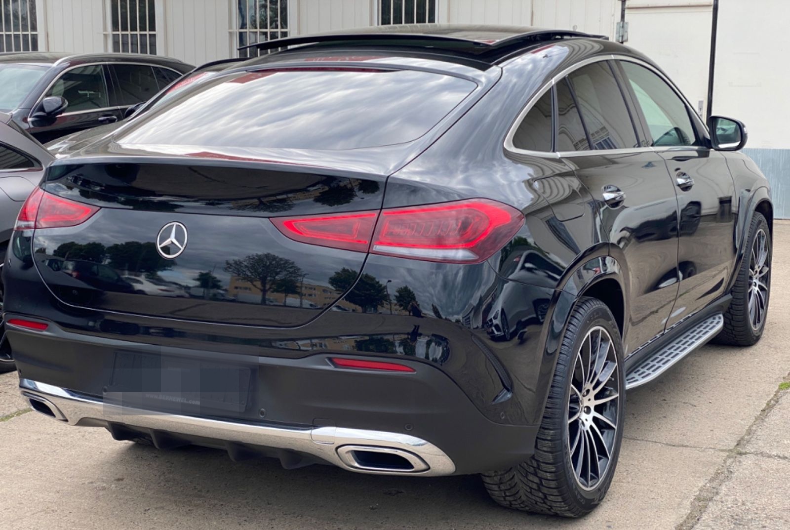 Mercedes-Benz GLE400d AMG Coupe 4M_Pano_Exclusiv_Burmester_Key foto 9