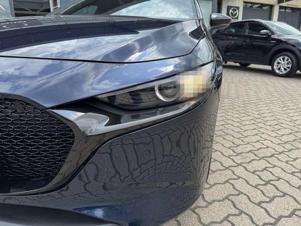 Mazda 3 2.5L e-SKYACTIV G 140ps 6AT FWD Homura foto 2