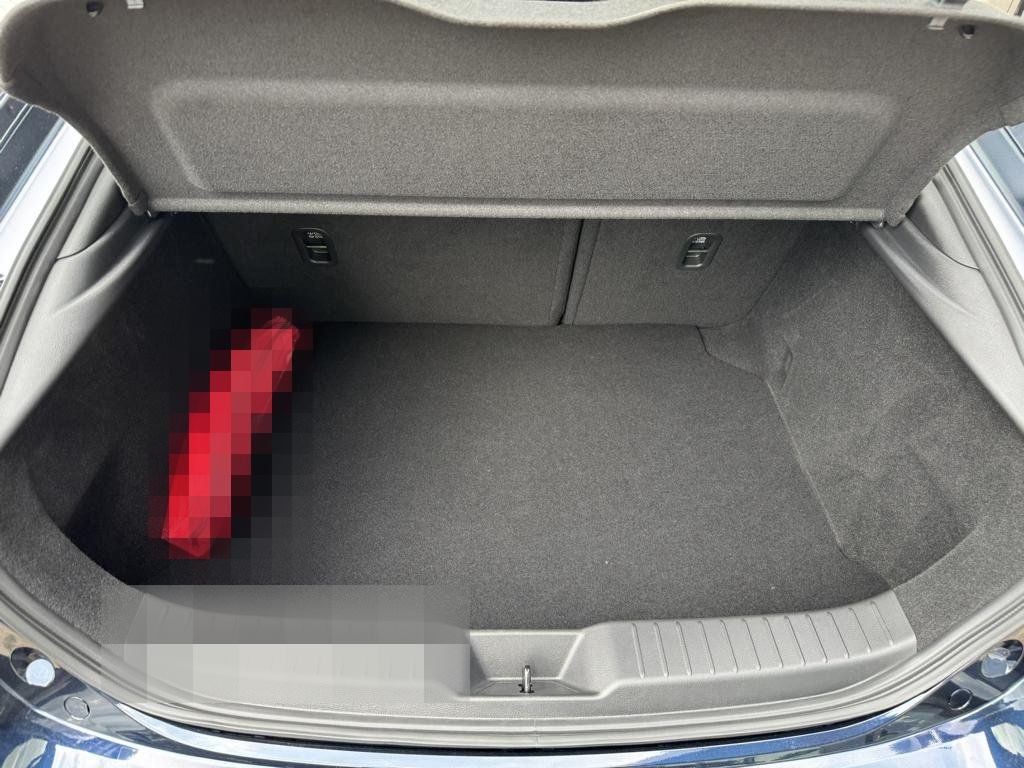 Mazda 3 2.5L e-SKYACTIV G 140ps 6AT FWD Homura foto 17
