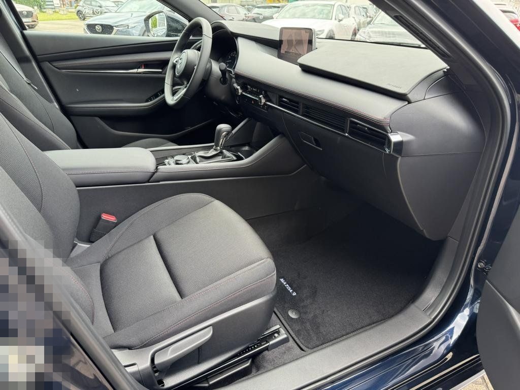 Mazda 3 2.5L e-SKYACTIV G 140ps 6AT FWD Homura foto 19