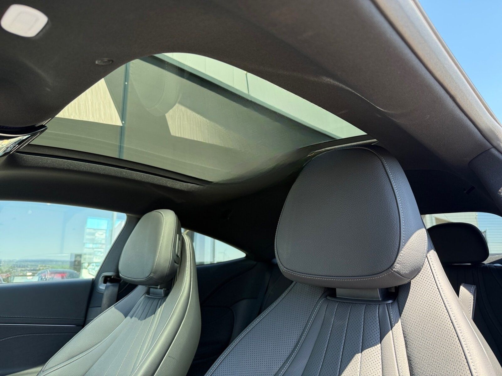 Mercedes-Benz CLE 300e AMG°PREM+°LEDER°HuD°BUR°PAN°KEYL° foto 19