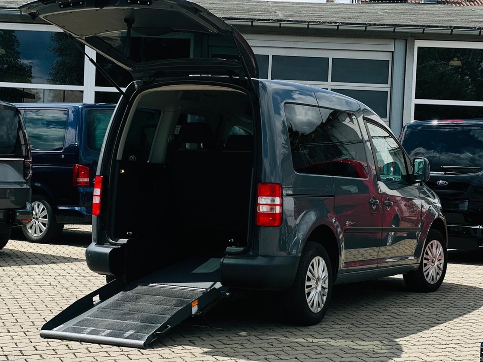 Volkswagen Caddy  JAKO Behindertengerecht-DSG-Rampe foto 5