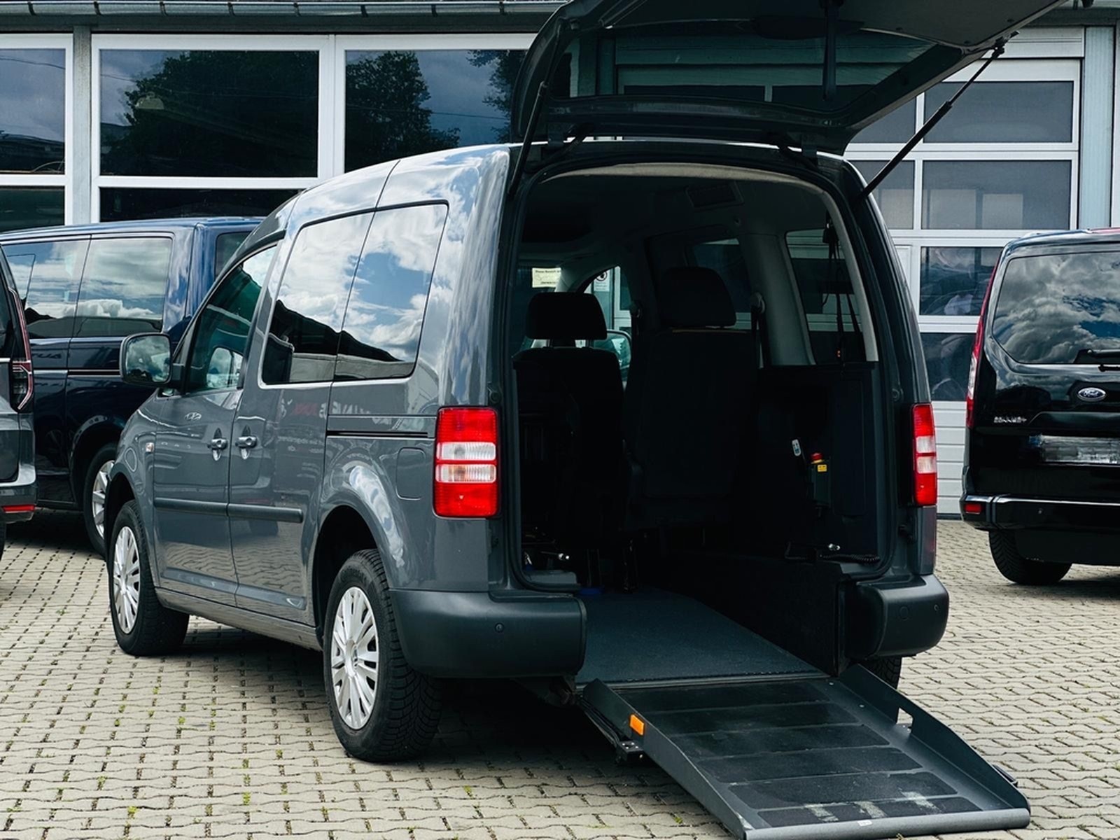 Volkswagen Caddy  JAKO Behindertengerecht-DSG-Rampe foto 10