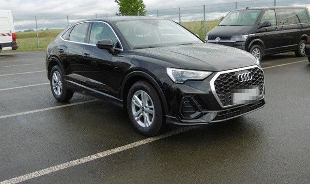 Audi Q3 35 TFSI Sportback Basis Klima Navi foto 3