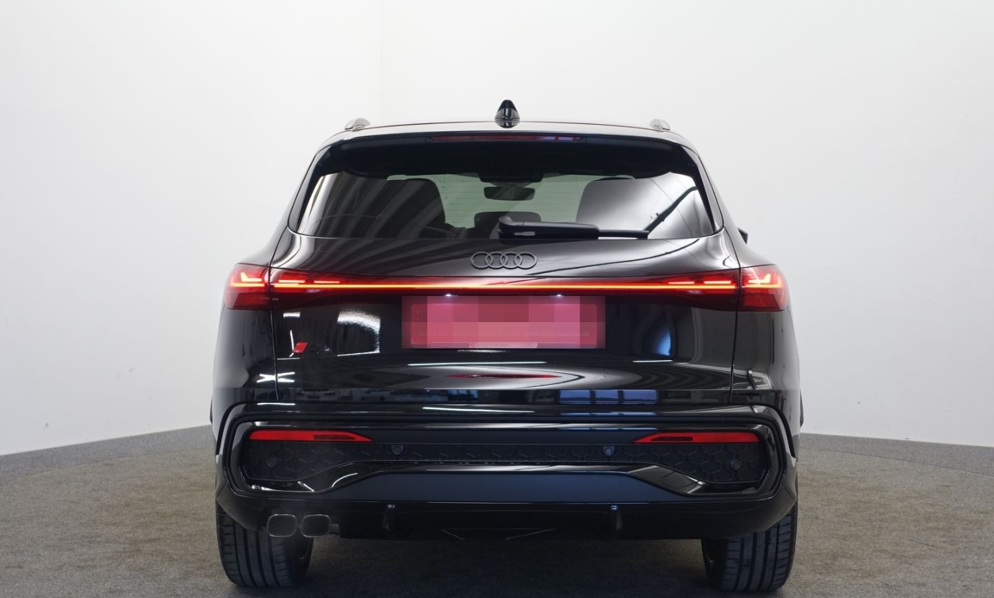 Audi Q5 2.0 TDI quattro s-tronic edition one s-line T foto 8