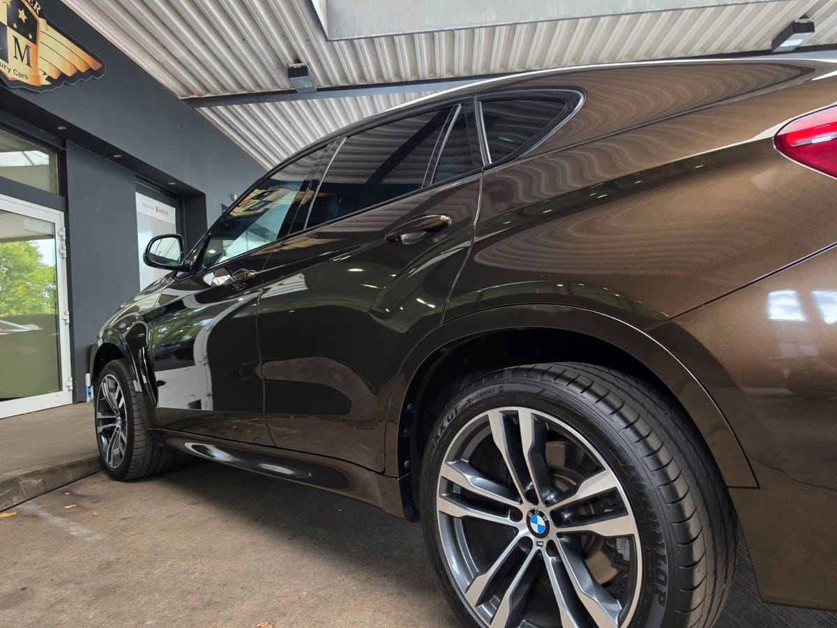 BMW X6 M50d Individual Head-Up/Soft-Close/LEDER/20" foto 23