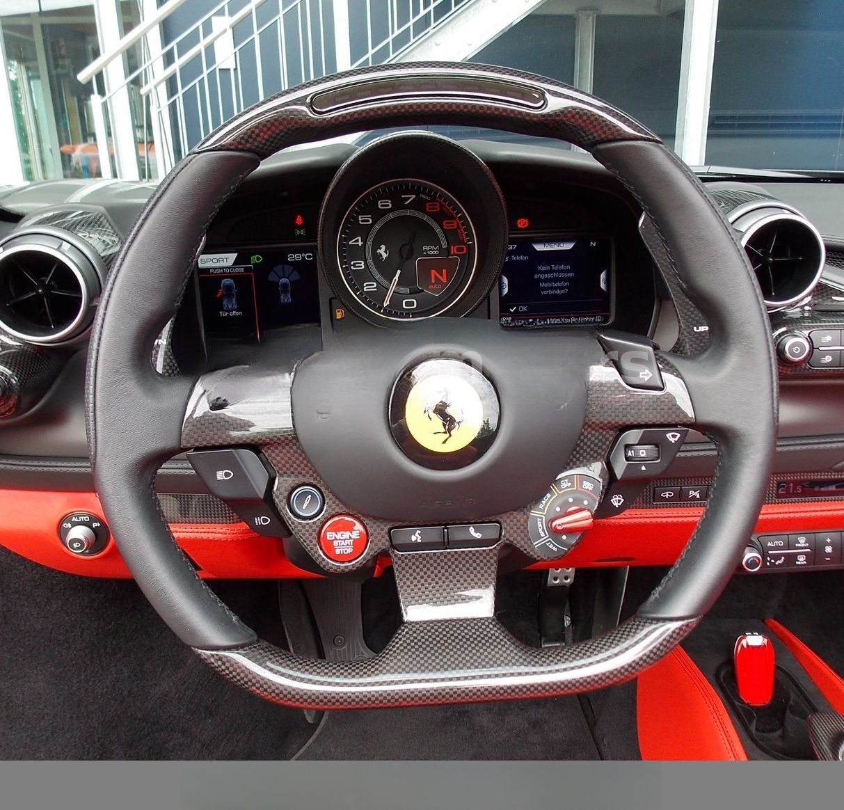 Ferrari F8 Spider Carbon / Lift / Racing Seats foto 10