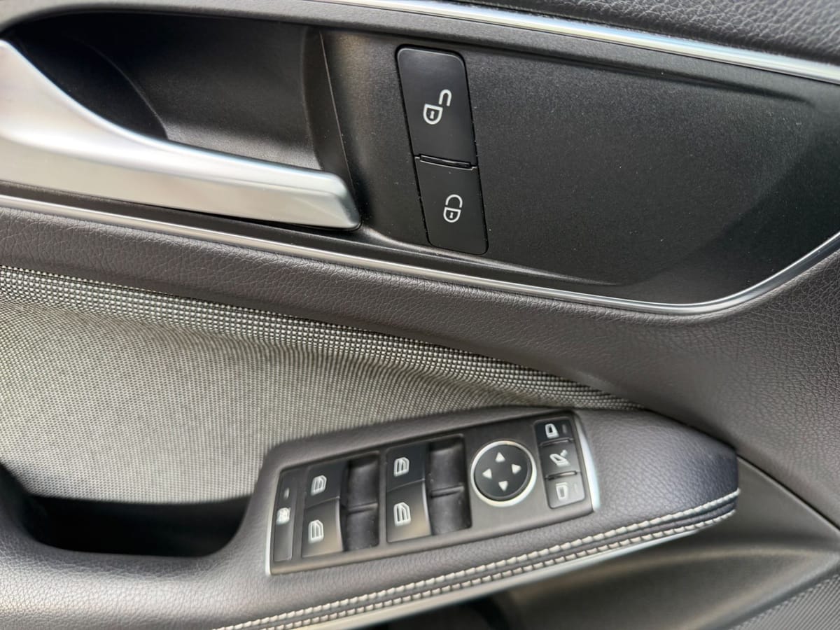 Mercedes-Benz A 200 CDI AMG-Line Navi TÜV Neu foto 16