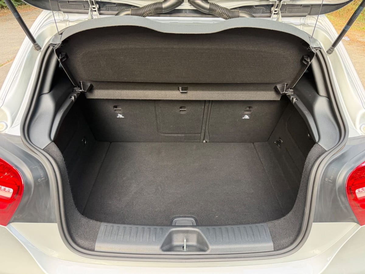 Mercedes-Benz A 200 CDI AMG-Line Navi TÜV Neu foto 18