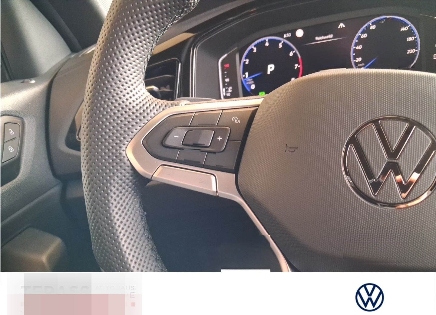 Volkswagen T-Roc Cabriolet 1.5 TSI R-Line NAVI IQ BLACK foto 11