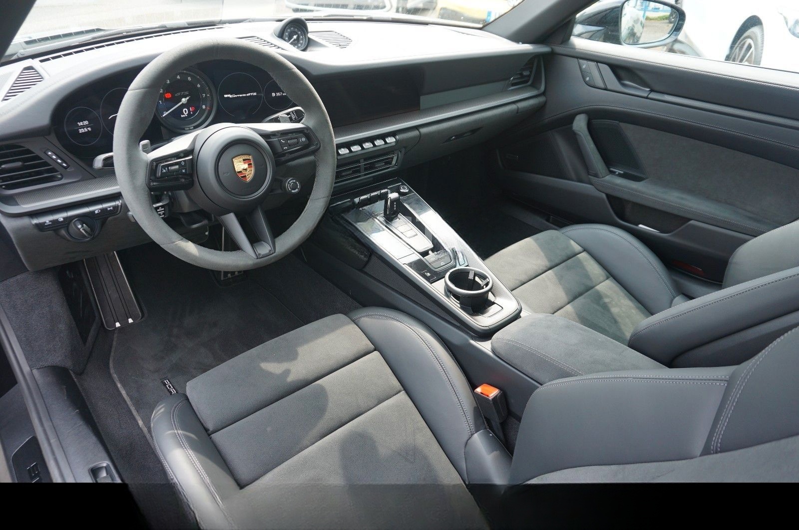 Porsche 911 Carrera GTS Cabriolet Approved 2J. Mwst foto 6
