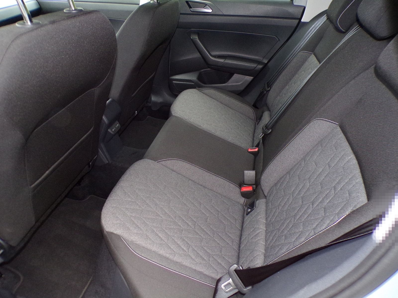 Volkswagen TAIGO 1.0 TSI MOVE / AHK+LED'S+KAMERA+APP foto 20