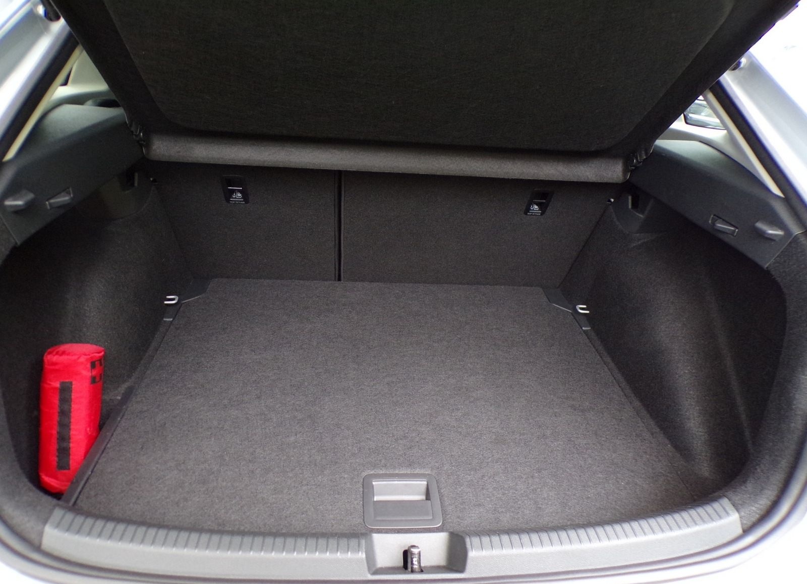 Volkswagen TAIGO 1.0 TSI MOVE / AHK+LED'S+KAMERA+APP foto 21
