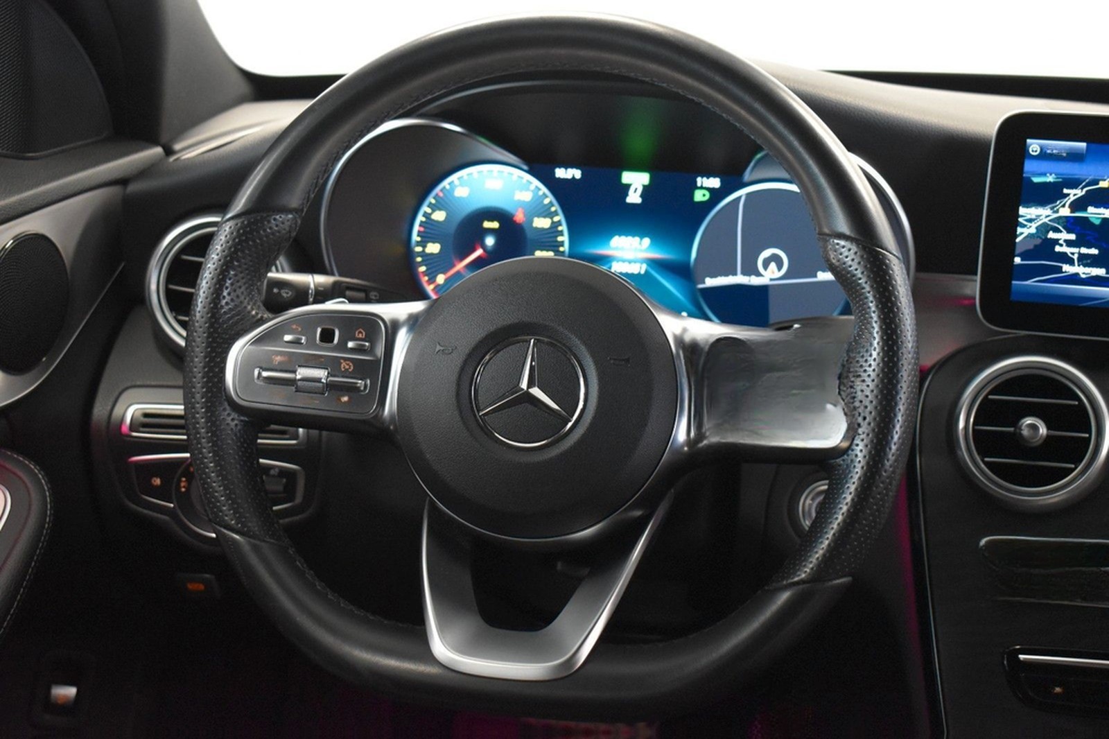 Mercedes-Benz C 200 T AMG-LINE *M-BEAM *KAMERA *VIRTUAL *CARPL foto 12
