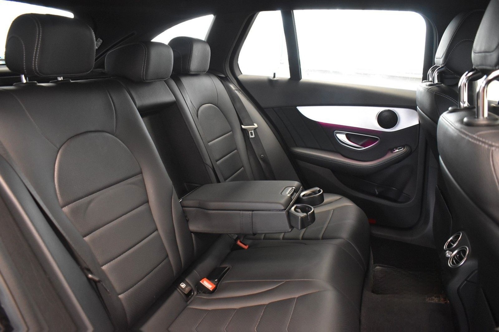 Mercedes-Benz C 200 T AMG-LINE *M-BEAM *KAMERA *VIRTUAL *CARPL foto 15