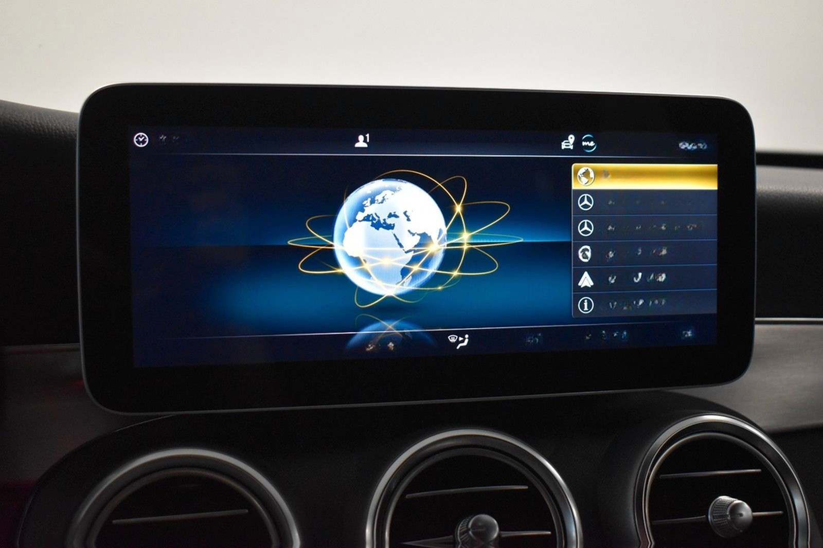 Mercedes-Benz C 200 T AMG-LINE *M-BEAM *KAMERA *VIRTUAL *CARPL foto 23