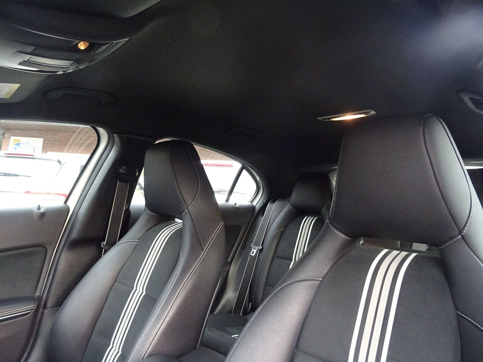 Mercedes-Benz A 220 A -Klasse/ d BlueEfficiency foto 13