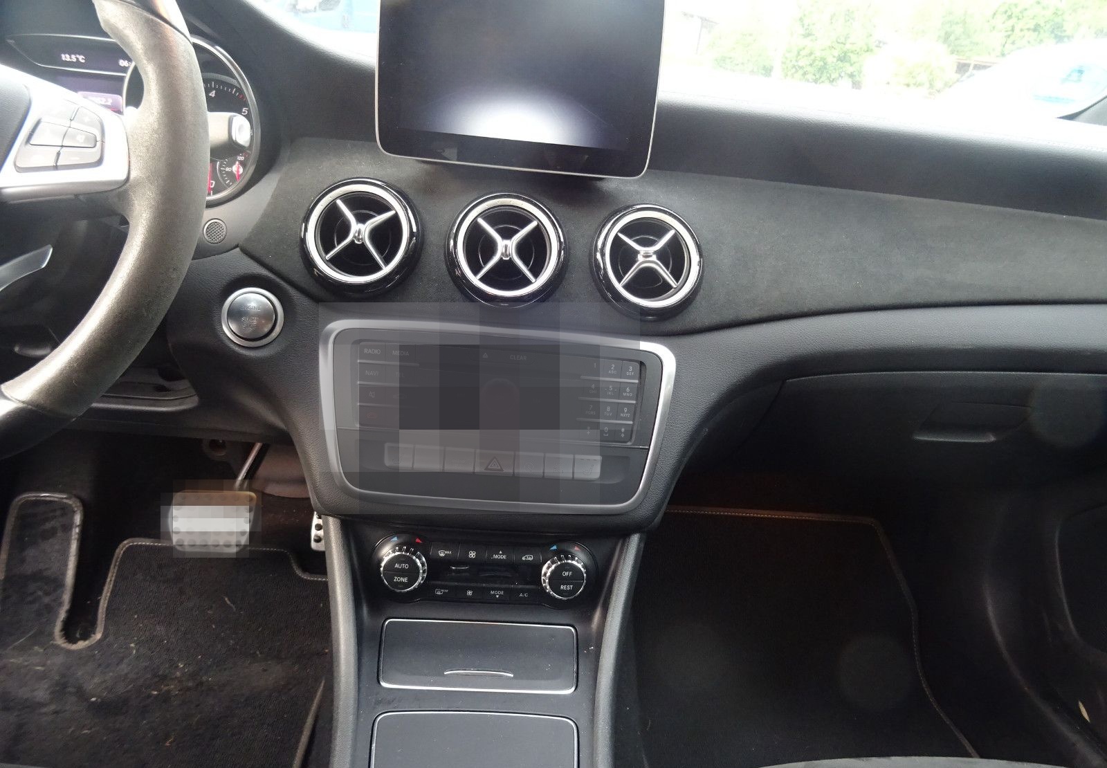 Mercedes-Benz A 220 A -Klasse/ d BlueEfficiency foto 9