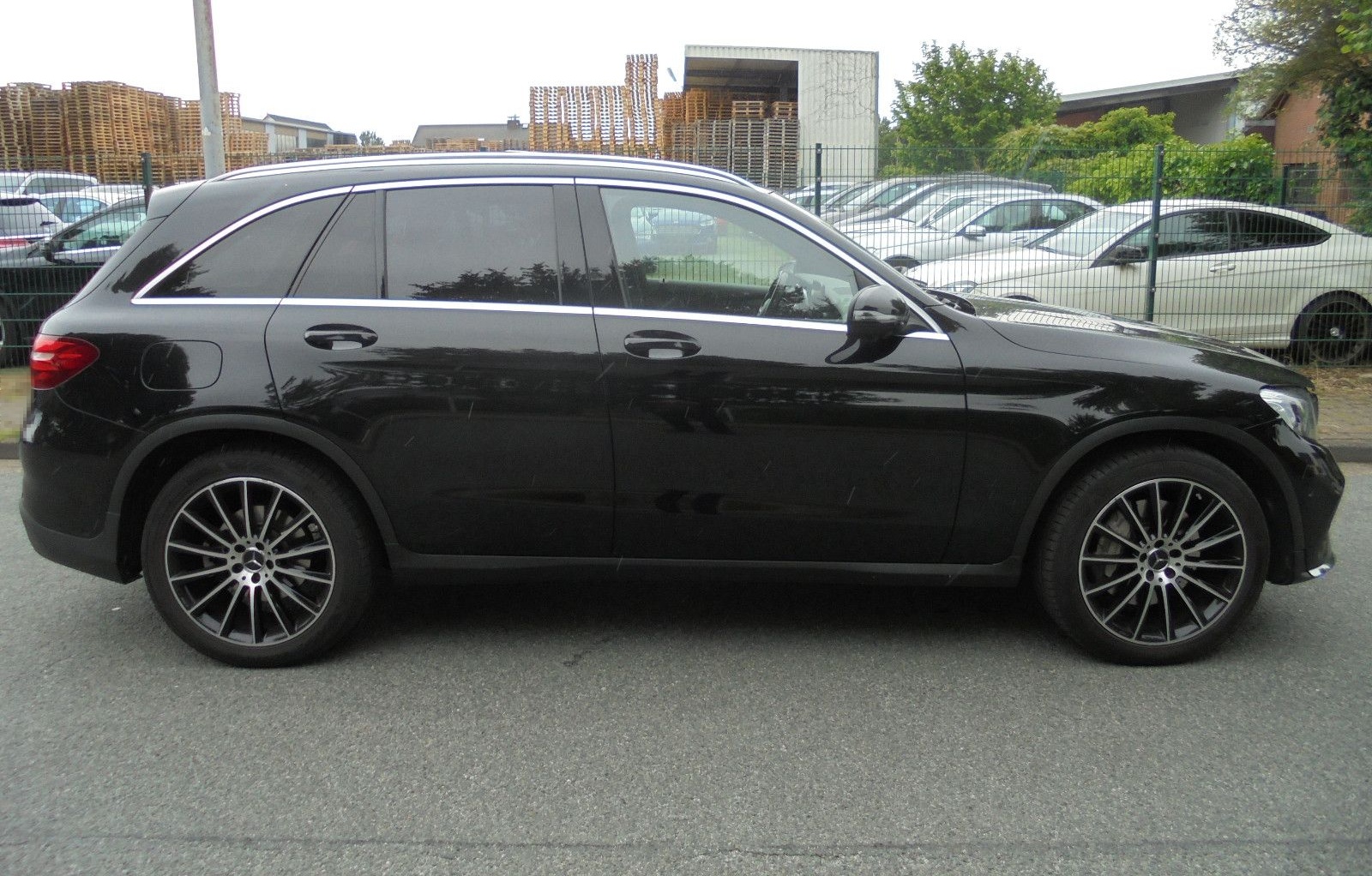 Mercedes-Benz GLC 250 d 4Matic AMG Panorama 360° Distronic foto 4