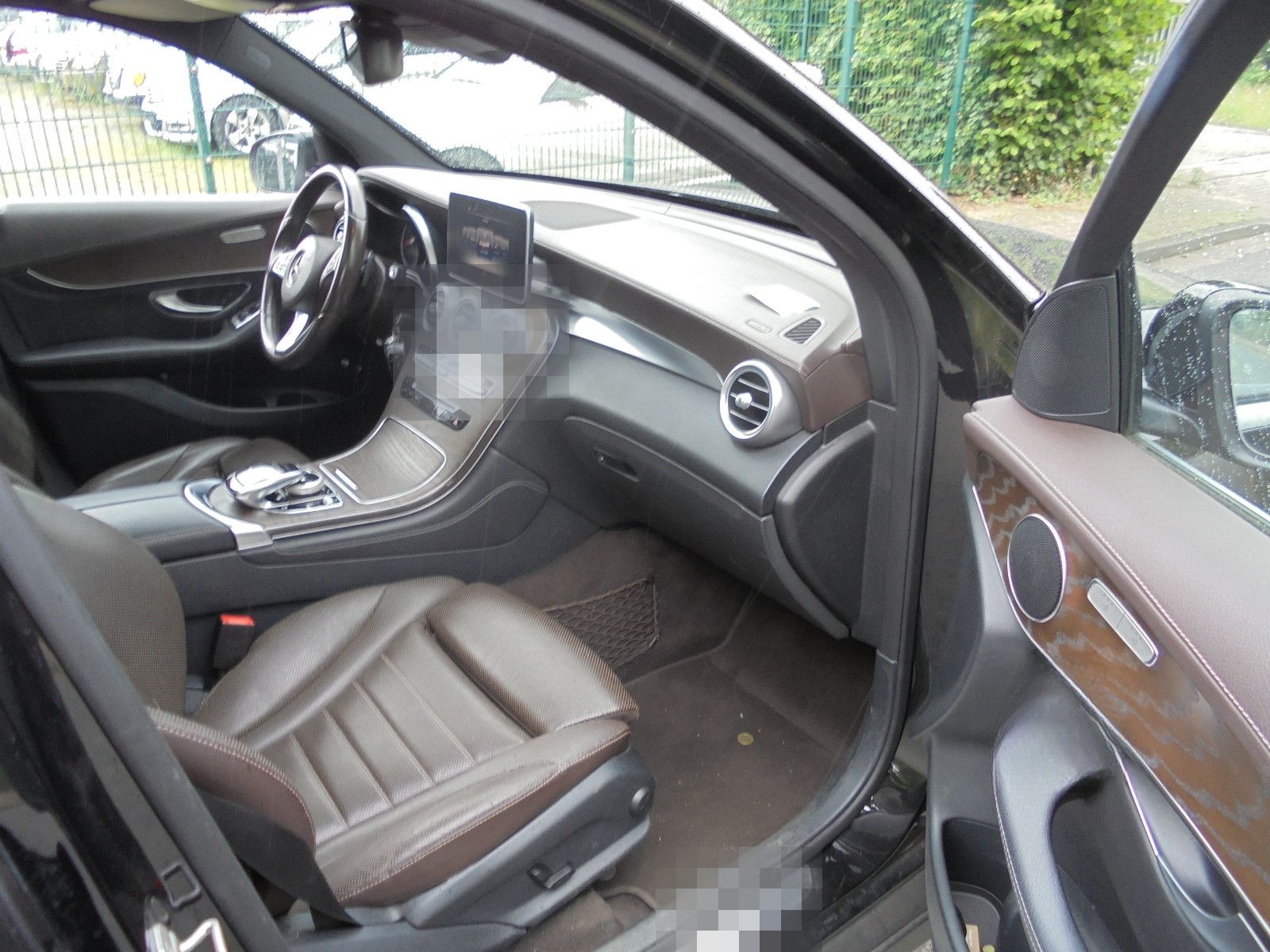 Mercedes-Benz GLC 250 d 4Matic AMG Panorama 360° Distronic foto 9