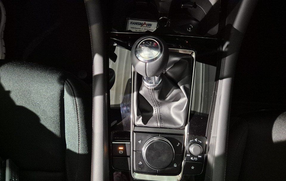 Mazda 3 5HB 2.5L e-SKYACTIV G 140ps 6MT FWD Homura foto 11