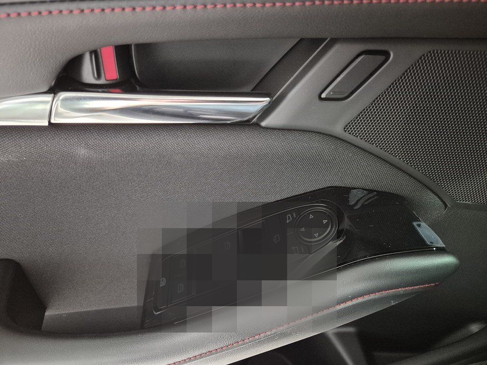 Mazda 3 5HB 2.5L e-SKYACTIV G 140ps 6MT FWD Homura foto 9