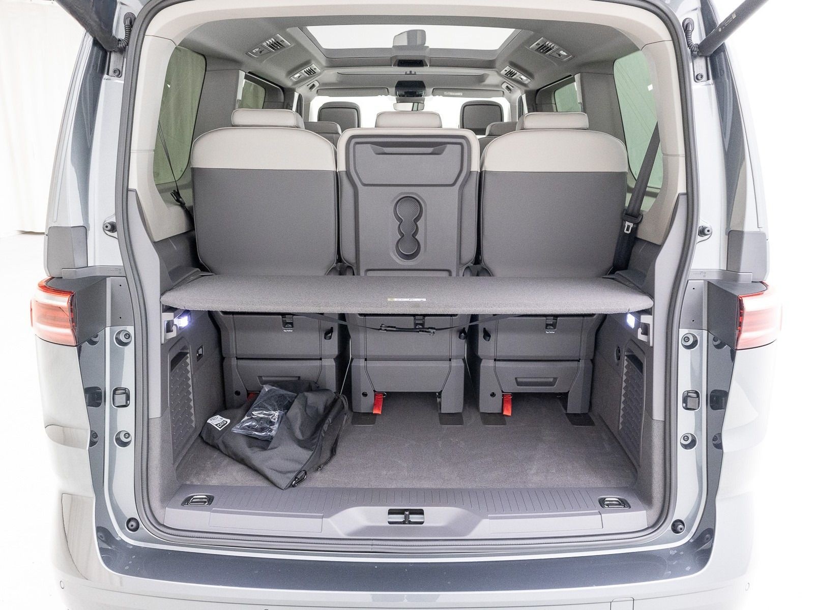 Volkswagen T7 Multivan*eHybrid*DSG*4MOTION*NAVI*GOAL*AHVR* foto 19