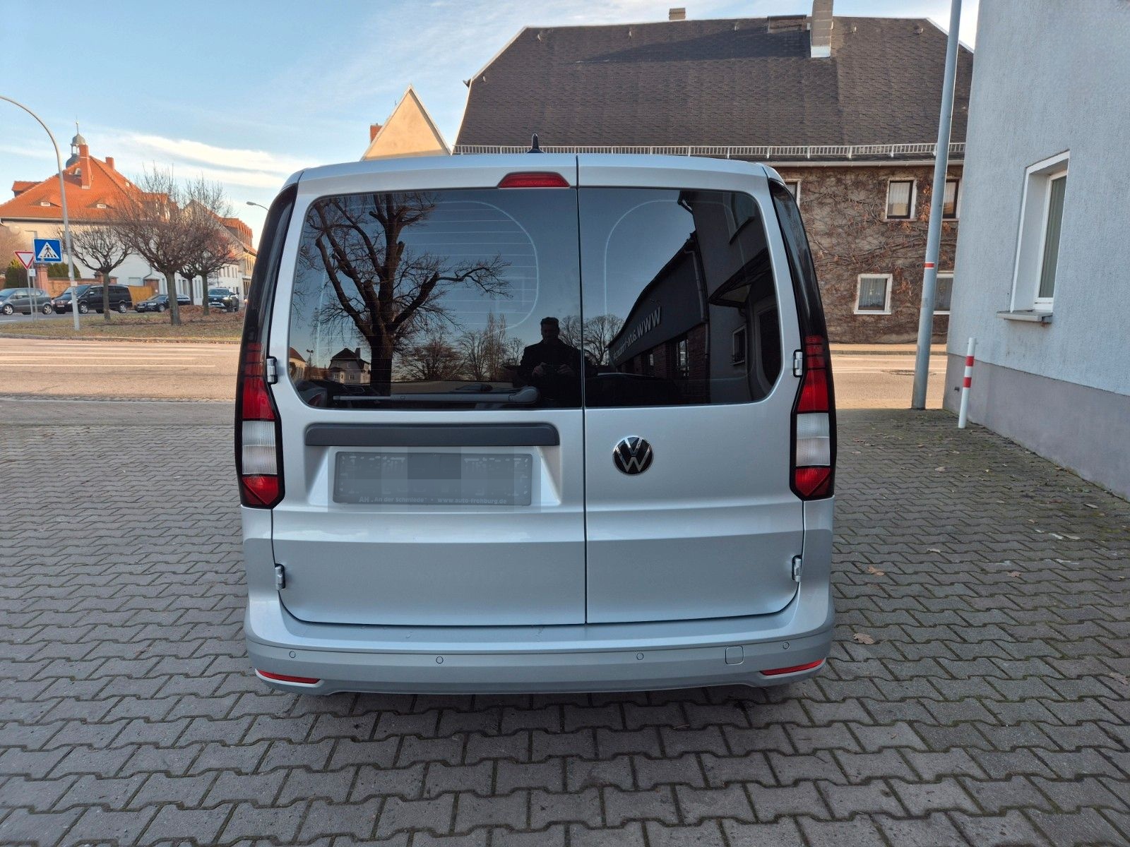Volkswagen Caddy 2.0 TDi,Navi,Klimaaut.Sitzhzg,Heckflügetür foto 6