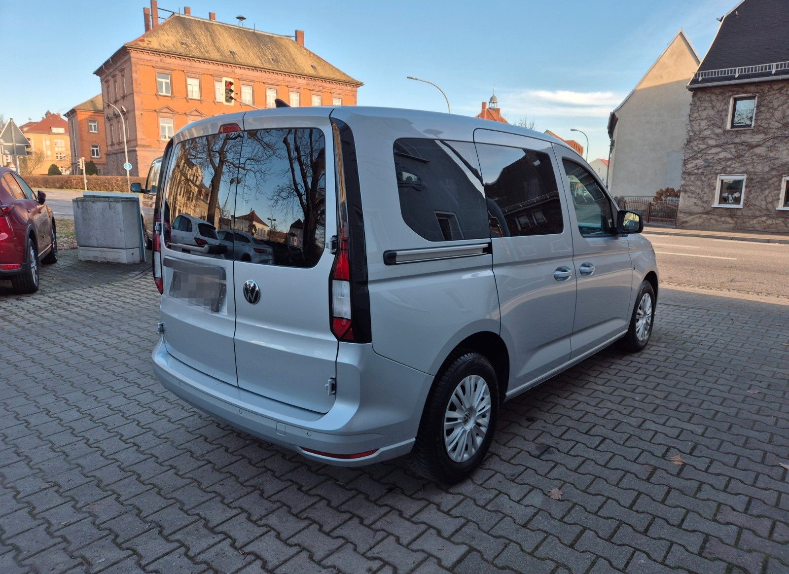 Volkswagen Caddy 2.0 TDi,Navi,Klimaaut.Sitzhzg,Heckflügetür foto 8